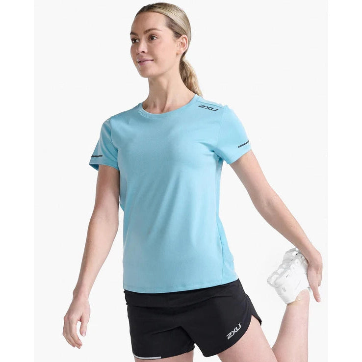 2XU Women's Aero T-Shirt Bog Dog Running